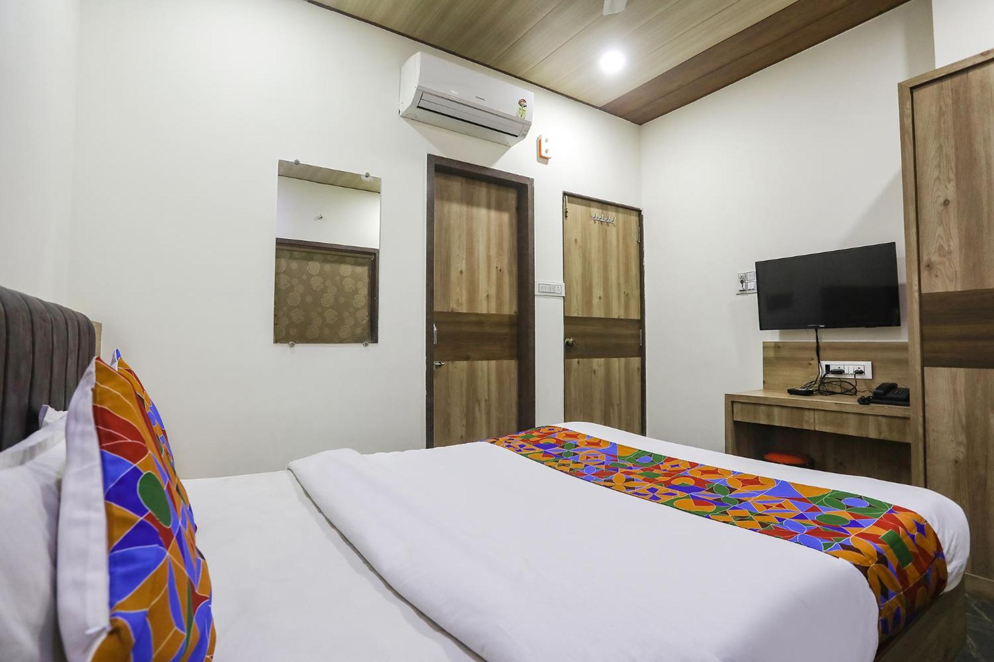Fabhotel Vedanta Inn - Nr Sitabudli Fort Nagpur Luaran gambar