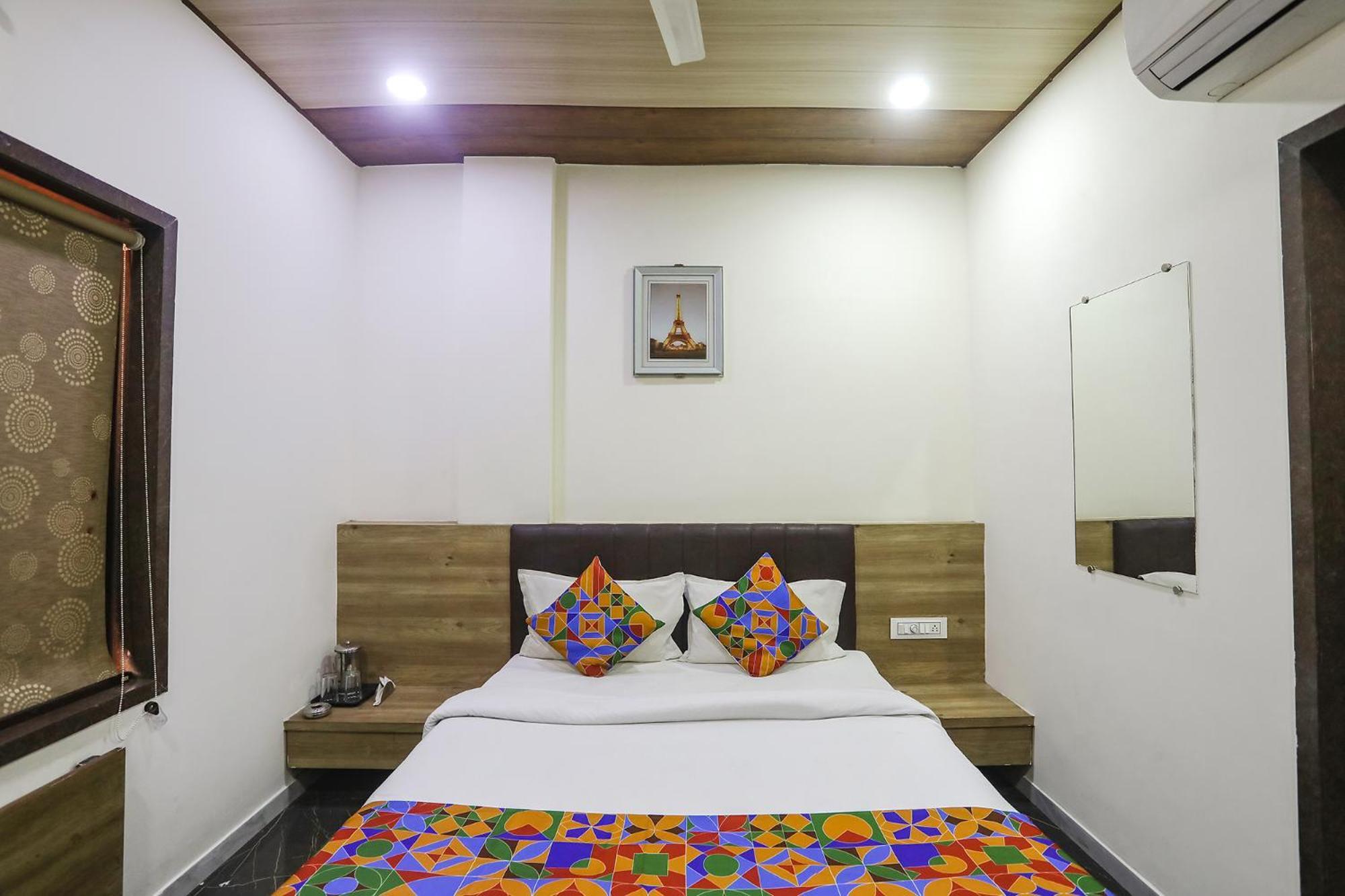 Fabhotel Vedanta Inn - Nr Sitabudli Fort Nagpur Luaran gambar